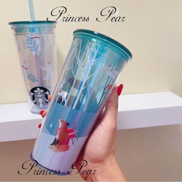 2x Starbucks ACRYLIC Christmas Polar Bear Present 2019 16 oz. COLD CUP - Picture 7 of 13
